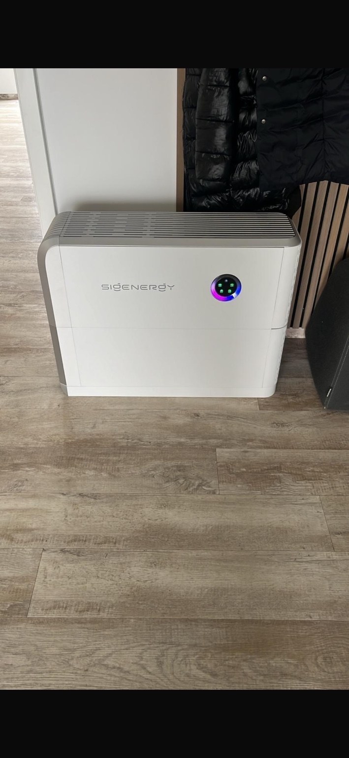 Einblick in unsere Arbeit – Foto einer von ElektroSolar ausgeführten Anlage