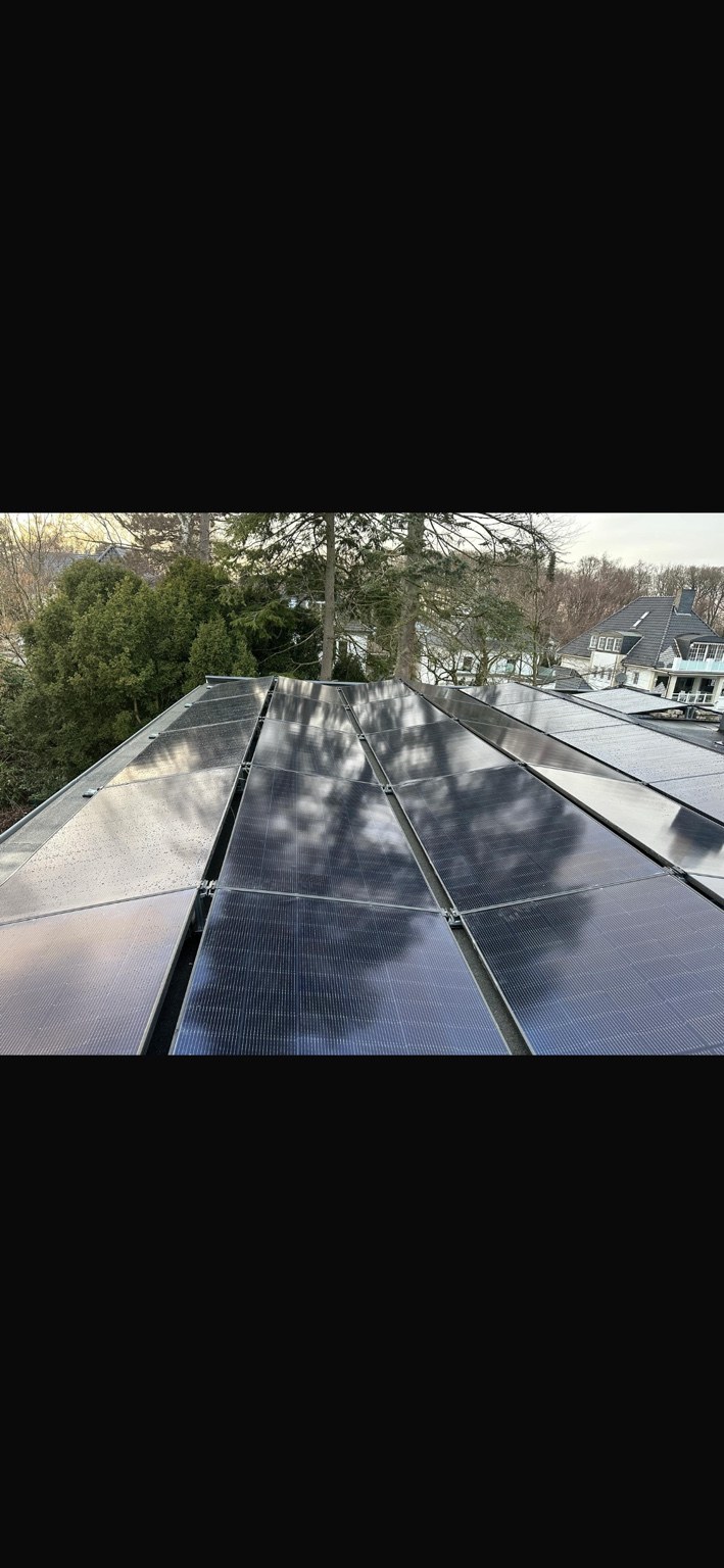 Einblick in unsere Arbeit – Foto einer von ElektroSolar ausgeführten Anlage