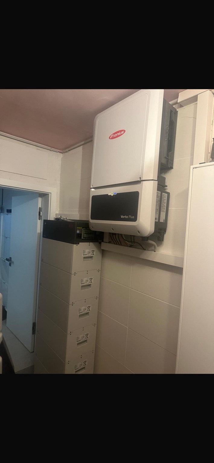 Einblick in unsere Arbeit – Foto einer von ElektroSolar ausgeführten Anlage