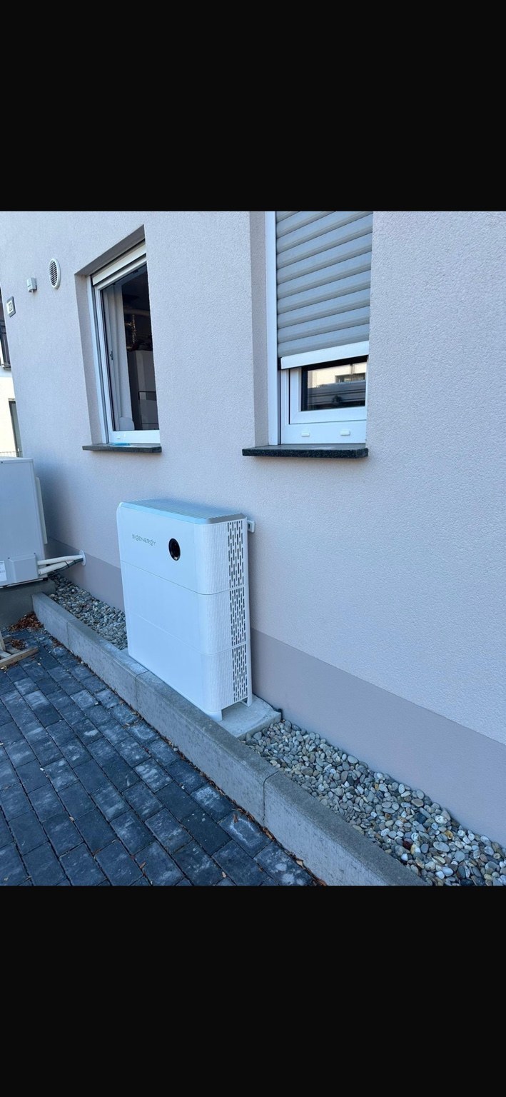 Einblick in unsere Arbeit – Foto einer von ElektroSolar ausgeführten Anlage