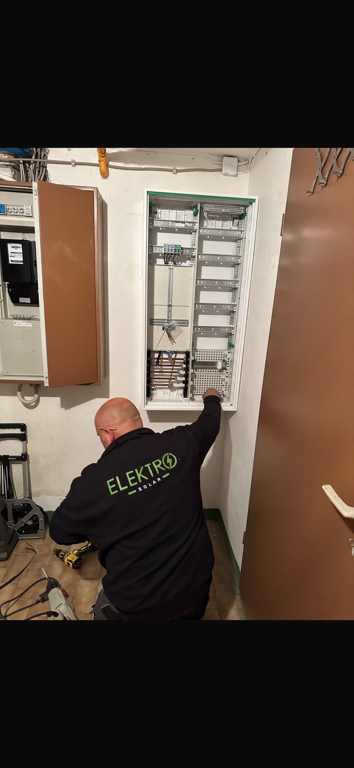 Einblick in unsere Arbeit – Foto einer von ElektroSolar ausgeführten Anlage