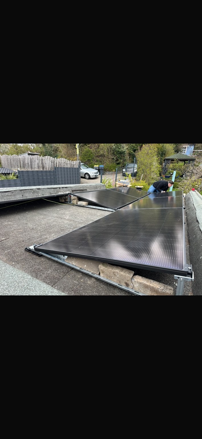 Einblick in unsere Arbeit – Foto einer von ElektroSolar ausgeführten Anlage