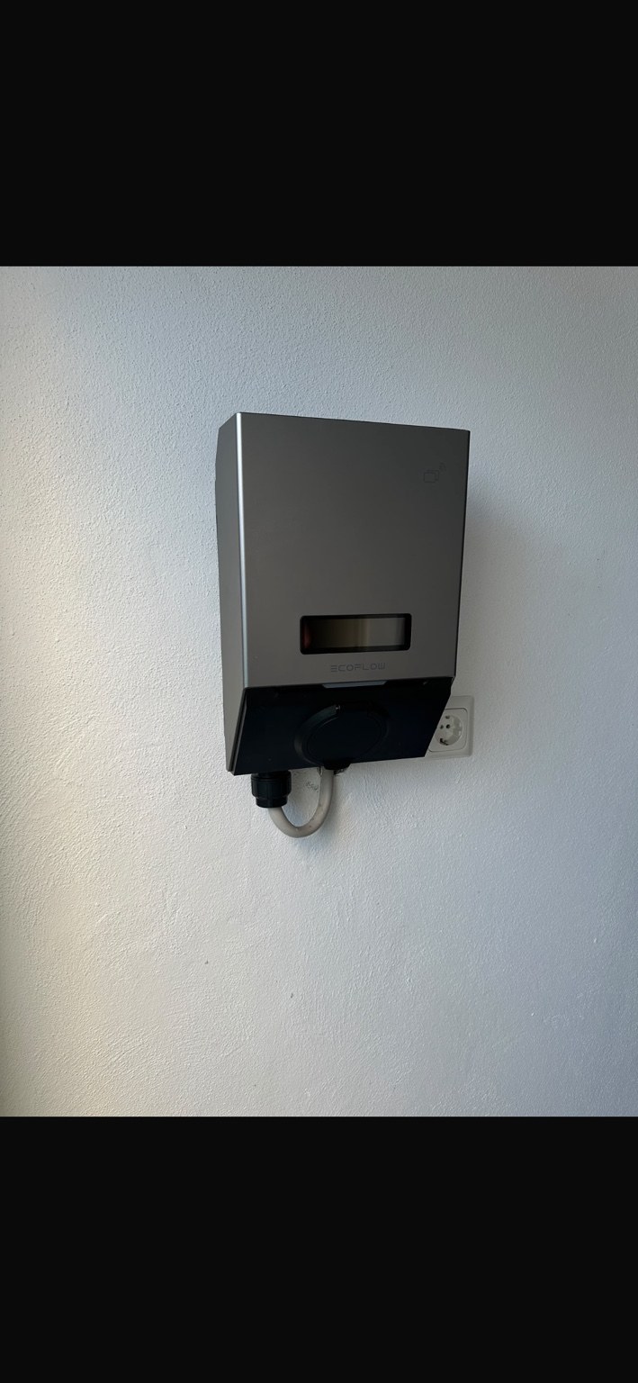 Einblick in unsere Arbeit – Foto einer von ElektroSolar ausgeführten Anlage