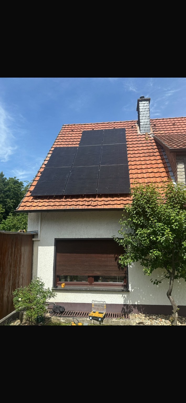 Einblick in unsere Arbeit – Foto einer von ElektroSolar ausgeführten Anlage